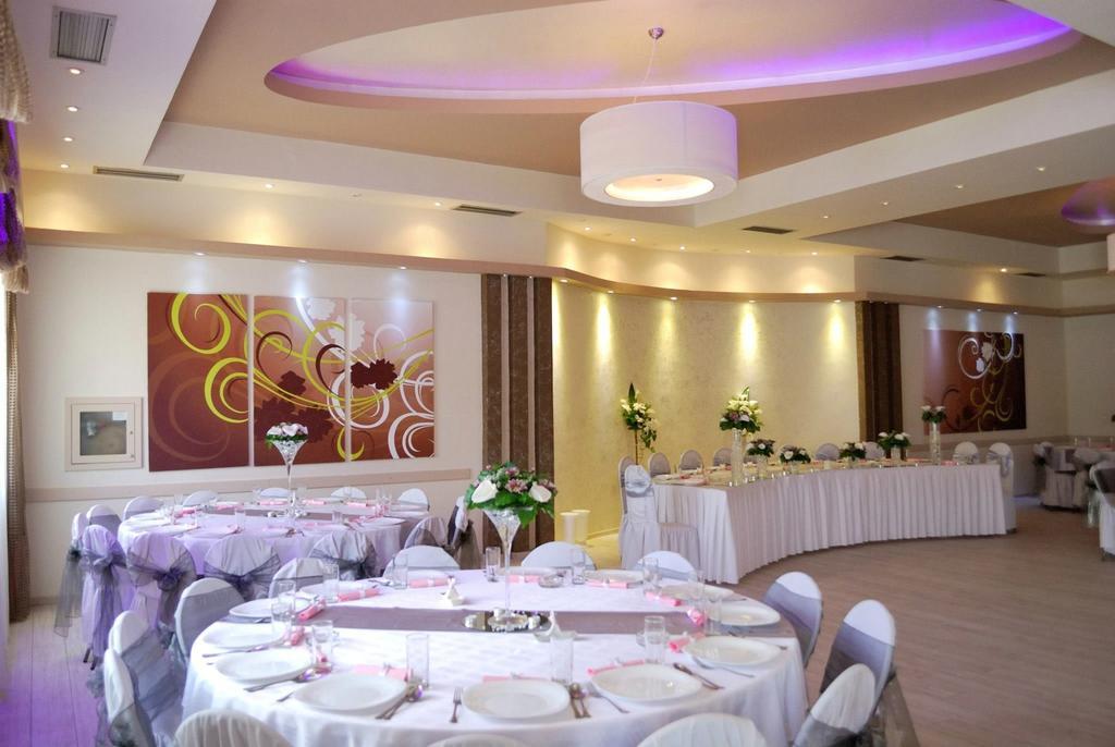פירוט Hotel Dijana מראה חיצוני תמונה
