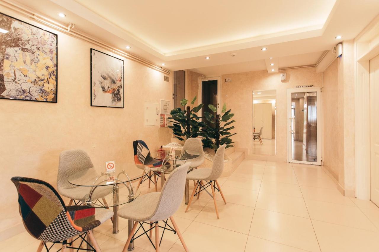פירוט Hotel Dijana מראה חיצוני תמונה