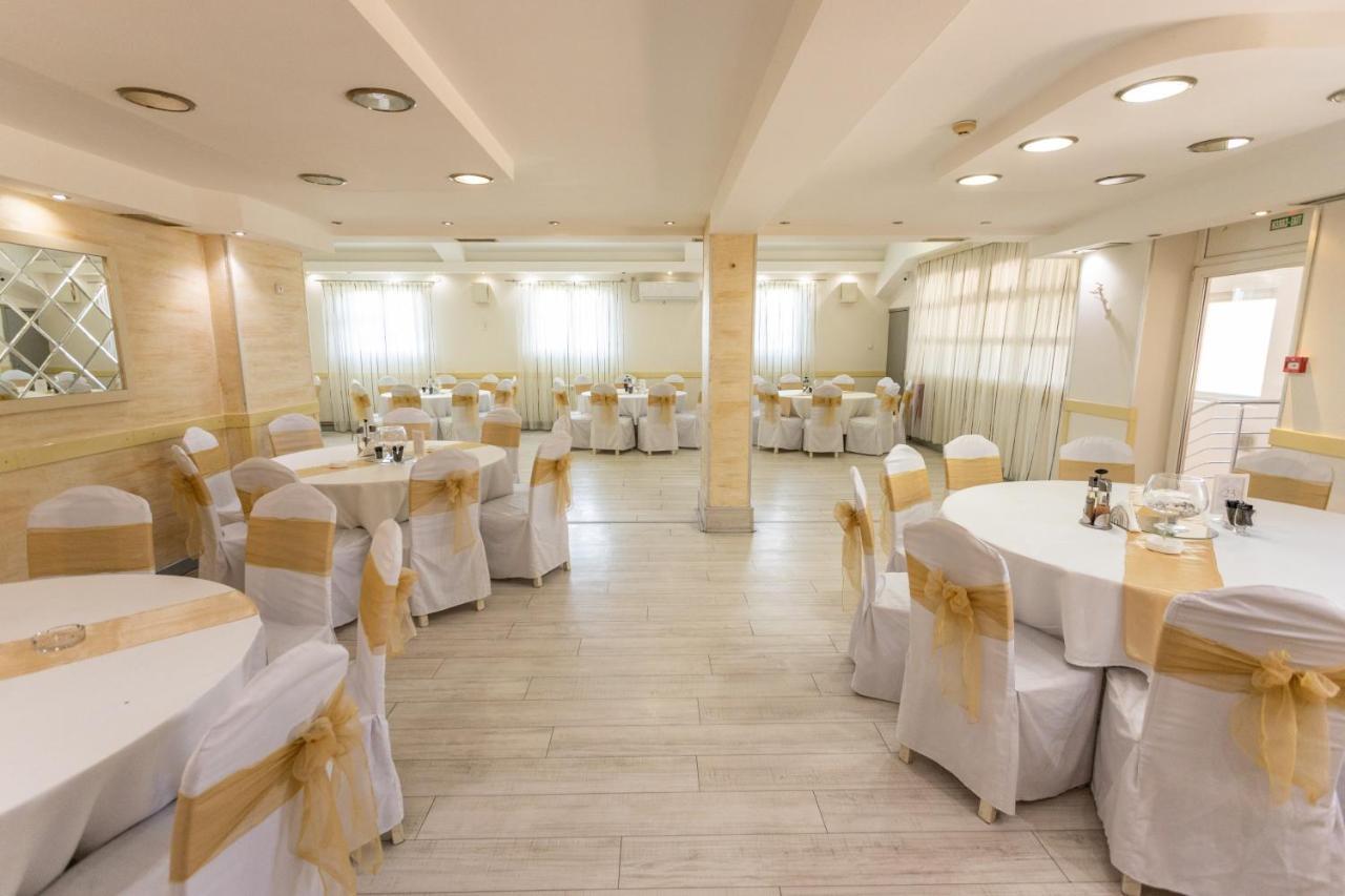 פירוט Hotel Dijana מראה חיצוני תמונה